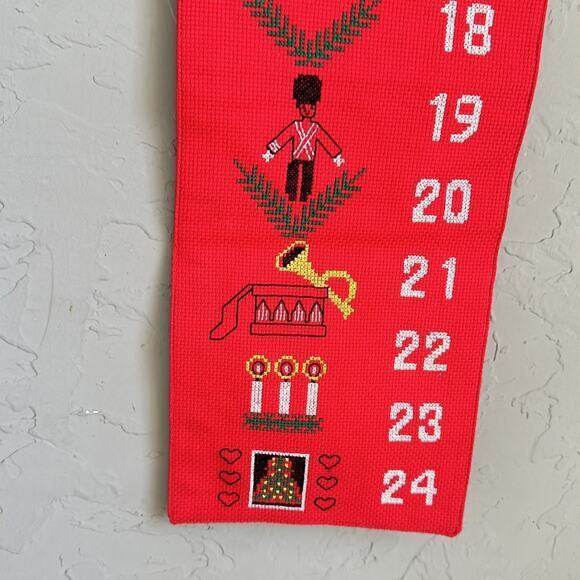 Red Christmas Countdown‎ homemade cross stitched embroidered Holiday Decoration - Picture 5 of 7